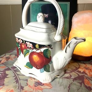 Crown Dorset Staffordshire Apple Blossom Teapot
